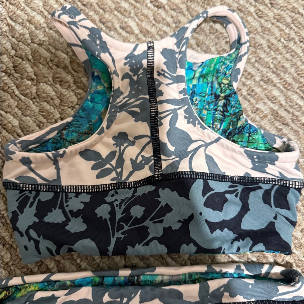 Maaji reversible size 6